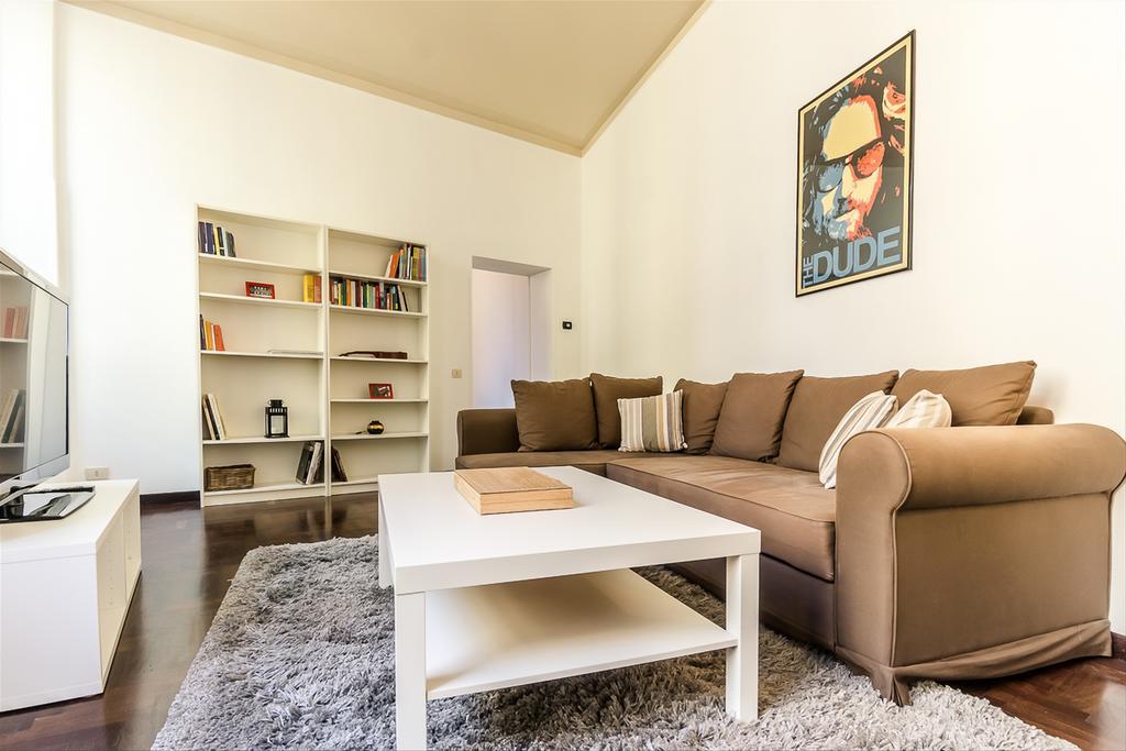 Palazzo Borghese Lovely Flat Рим Экстерьер фото